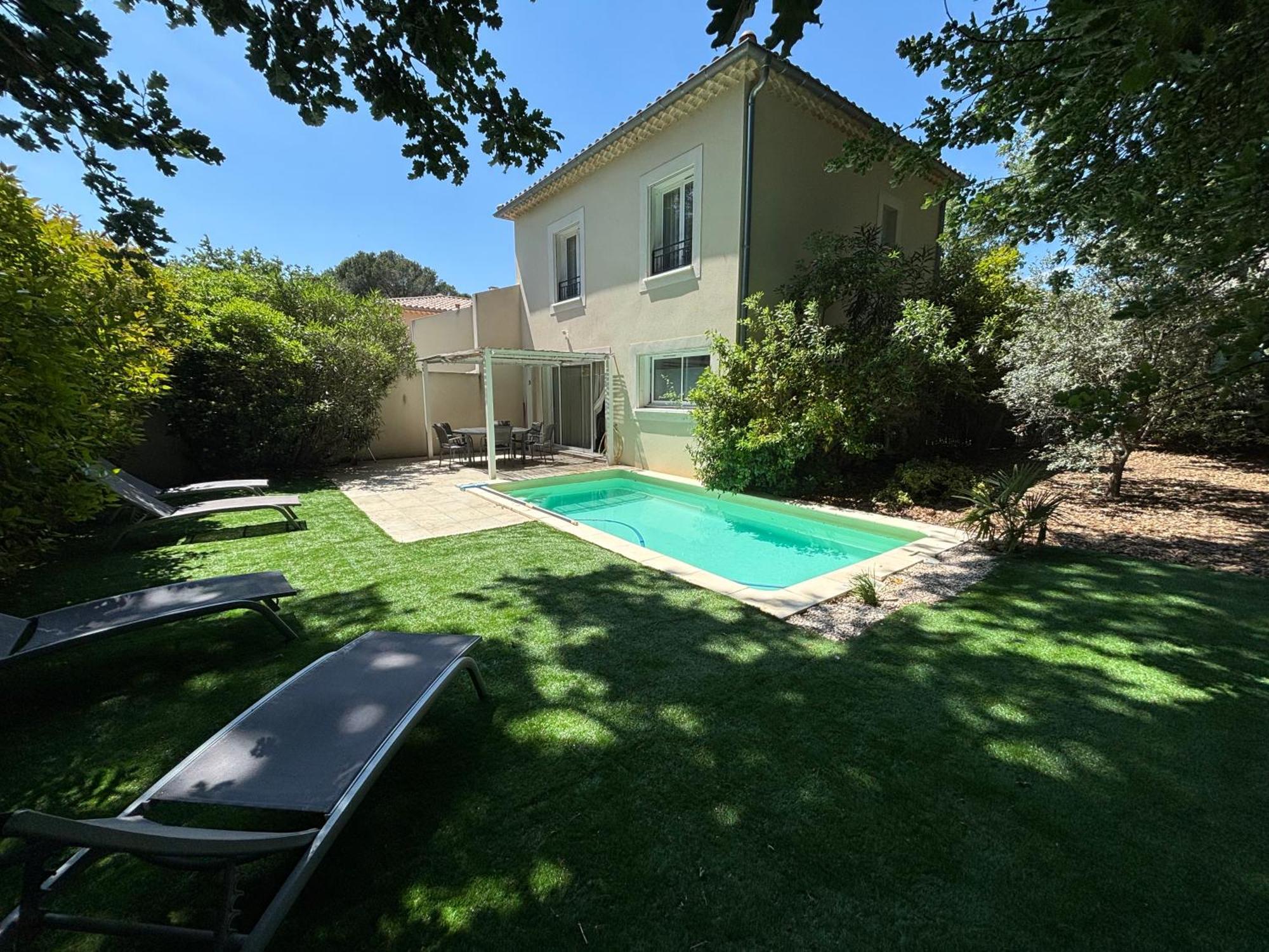 Les Jardins Du Castelas - Piscines, Jardins Et Spas Privatifs Uchaux Exterior foto