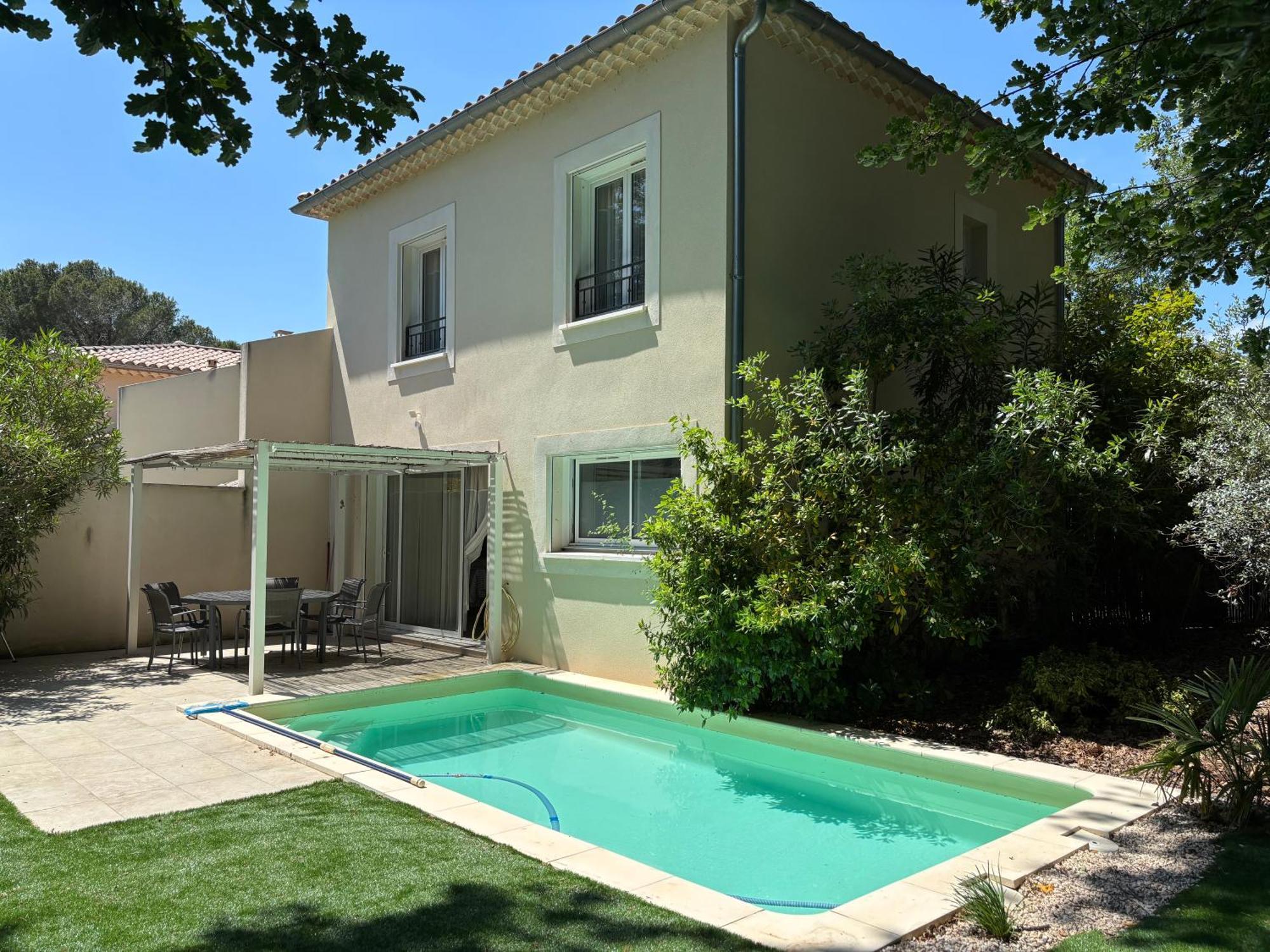 Les Jardins Du Castelas - Piscines, Jardins Et Spas Privatifs Uchaux Exterior foto